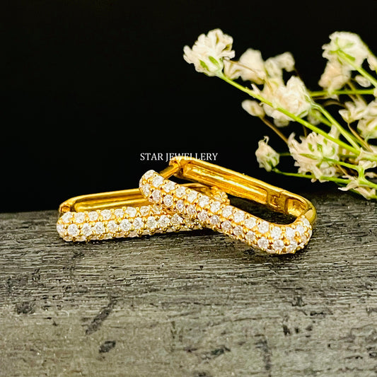 Natural Diamond Soldi Gold Rectangular Hoop Earring