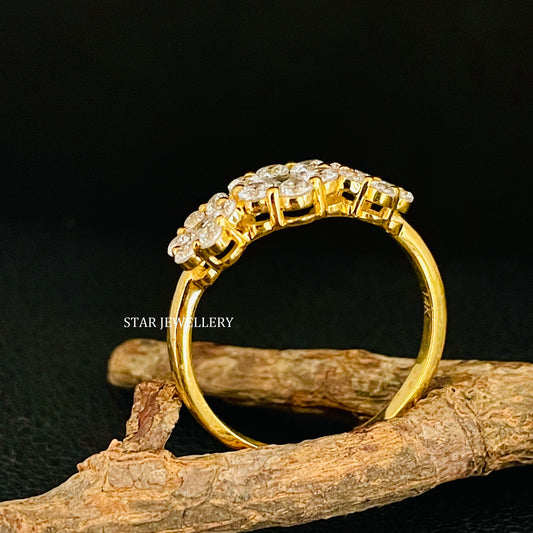 14K Gold Three Flower Diamond Ring