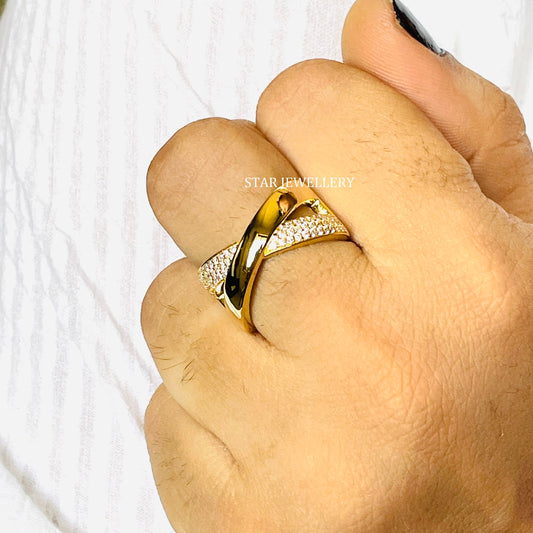 Natural Diamond Criss Cross Diamond Twist Ring