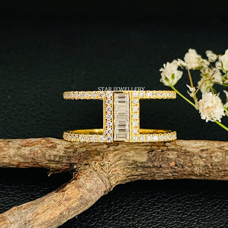 Baguette diamond dual band ring in 14K gold
