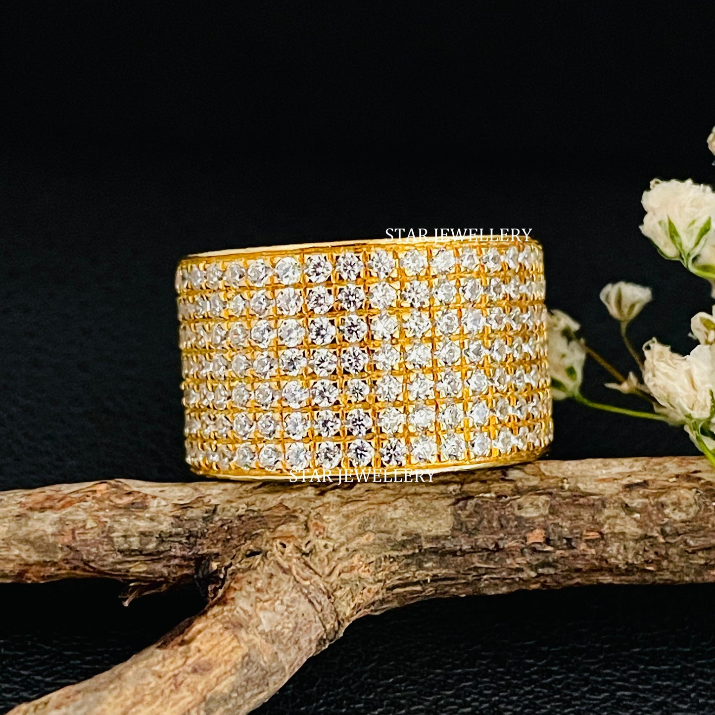 Unisex Natural Diamond Cigar Ring