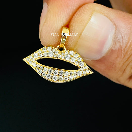 14K Solid Gold Lips Pendant with Natural Diamonds