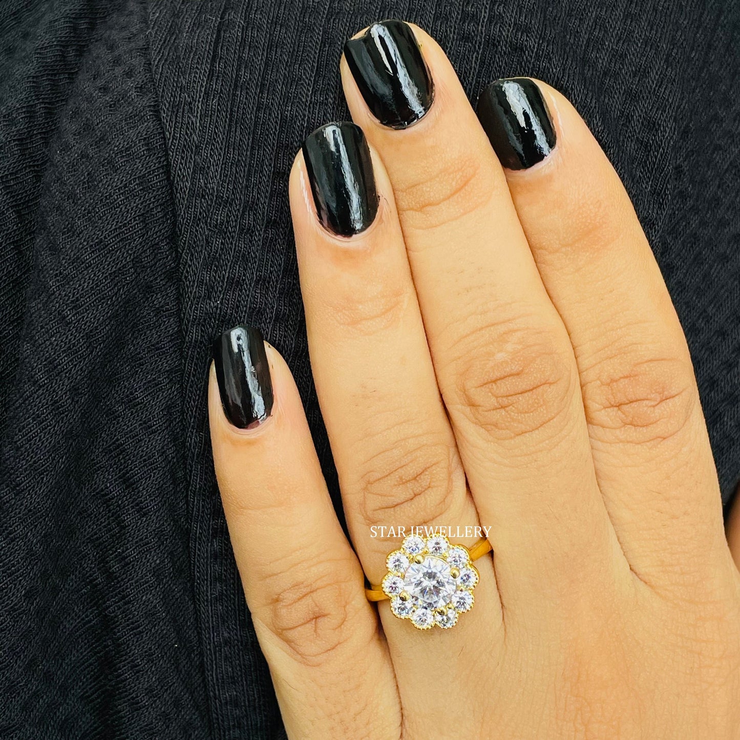 1.00 ct IGI Certified Lab Grown Solitaire Diamond Vintage Halo Engagement Ring