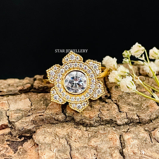 1.00 ct IGI Certified Lab Grown Diamond Vintage Halo Floral Engagement Ring