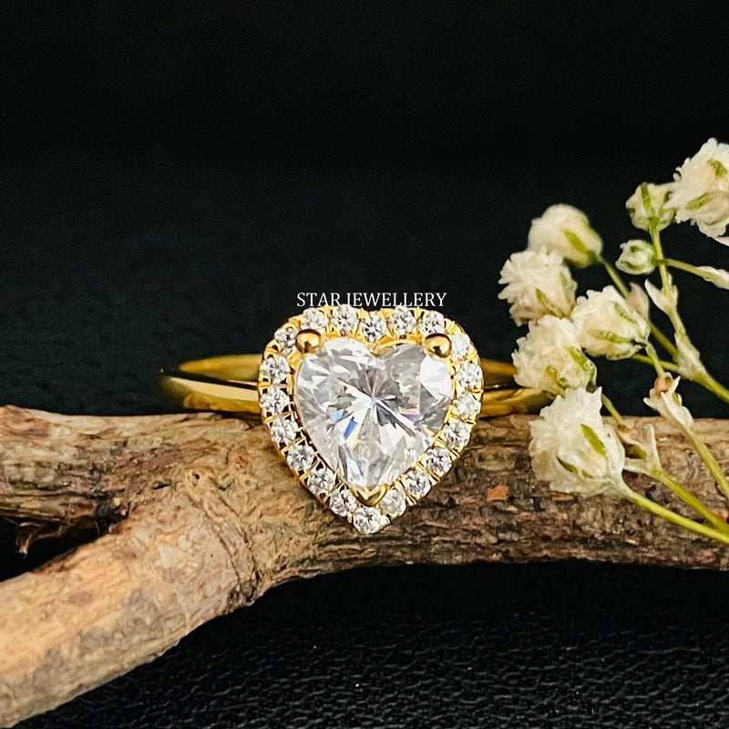 1 ct IGI certified heart cut lab grown diamond halo engagement ring by STAR JEWELLERY