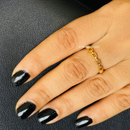 Everyday Wear Solid Gold Plain Link Ring