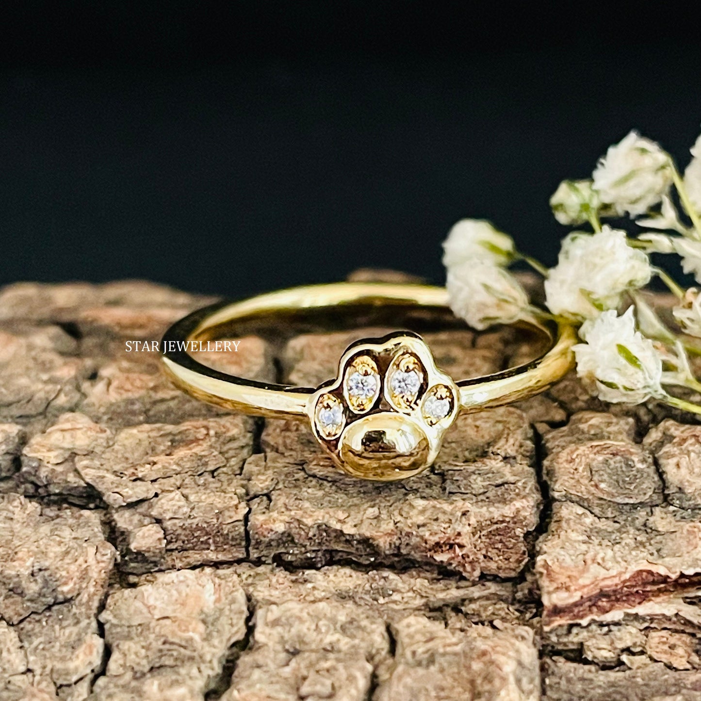 Solid Gold natural Diamond Dogs Paw Ring
