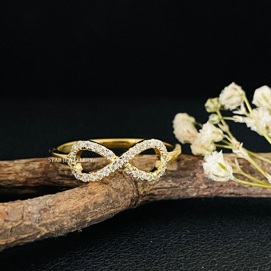 Solid Gold Natural Diamond Infinity Love Ring