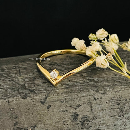 Natural Diamond Mono Stone Deep V Ring
