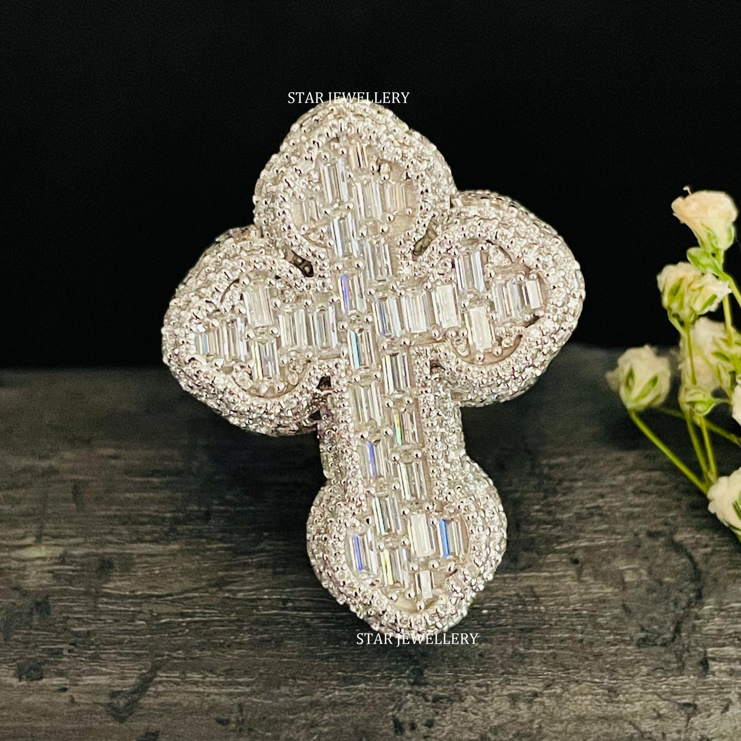 Unisex VVS Baguette Moissanite Cross Ring for her