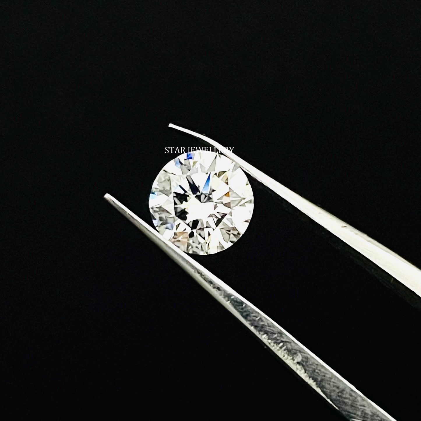 2.00 Ct Brilliant Round Cut E / VVS IGI Lab Grown Diamond