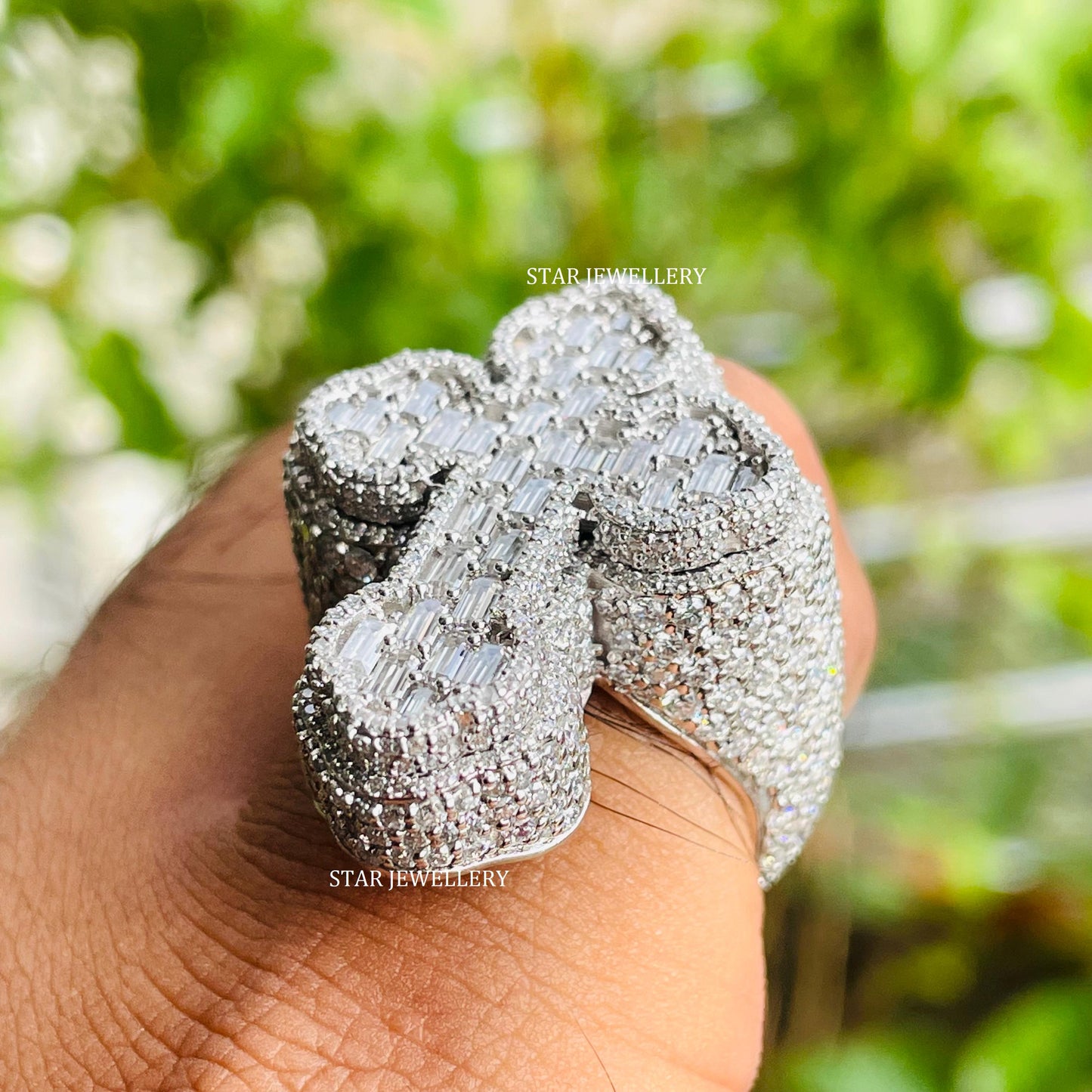 Unisex VVS Baguette Moissanite Cross Ring for her