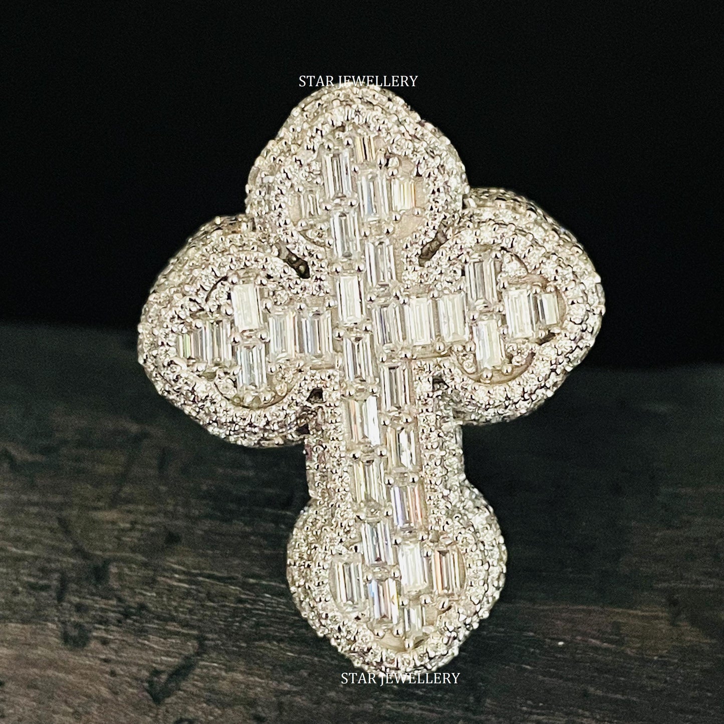 Unisex VVS Baguette Moissanite Cross Ring for her