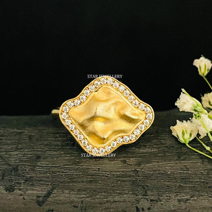 Gold Mountain Ring for Trekking Lover