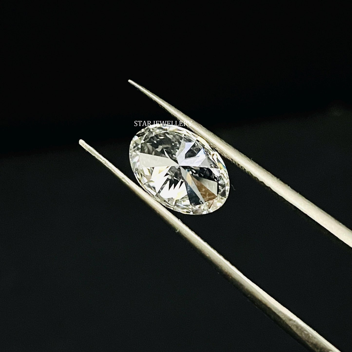 IGI Certified 2.50 Ct CVD Lab Oval Cut Loose Diamond