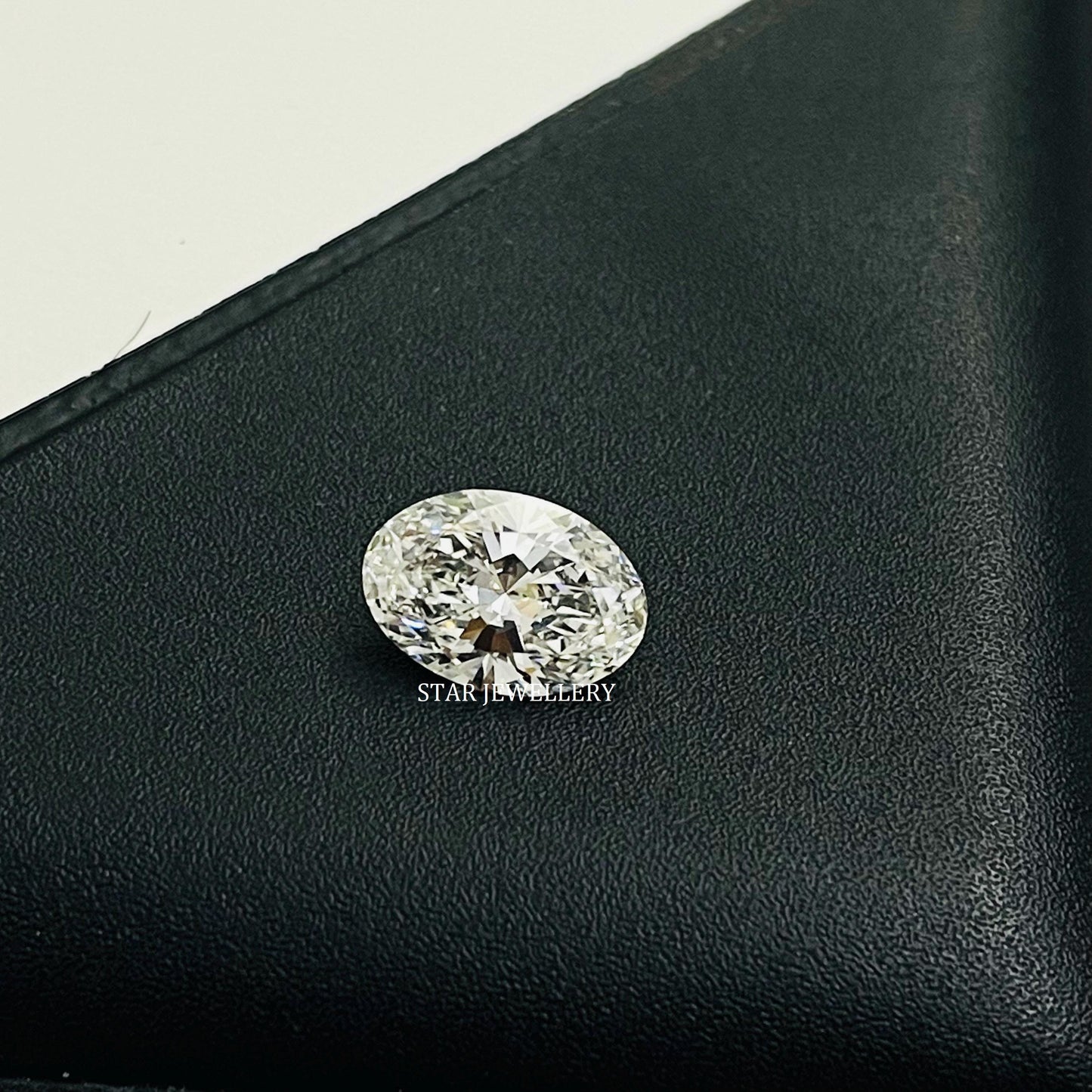 IGI Certified 2.50 Ct CVD Lab Oval Cut Loose Diamond