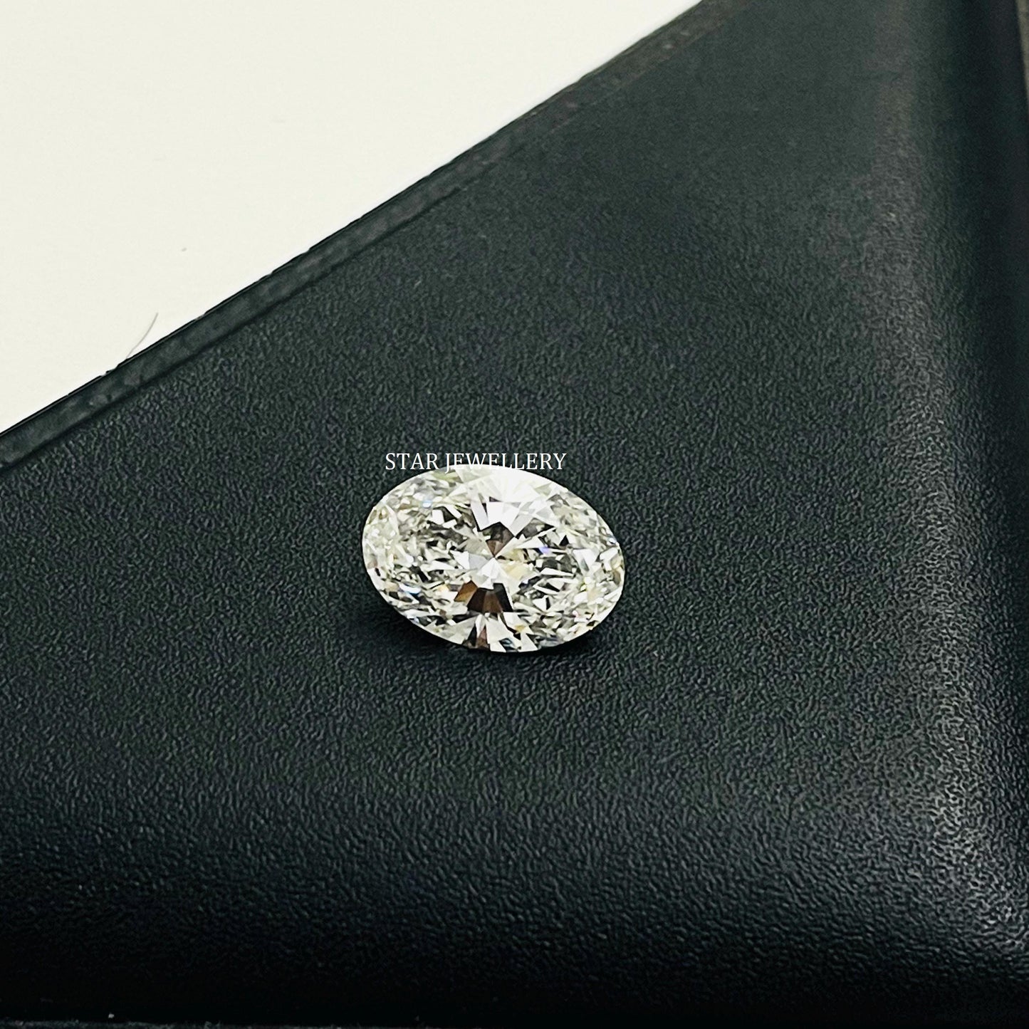 IGI Certified 2.50 Ct CVD Lab Oval Cut Loose Diamond