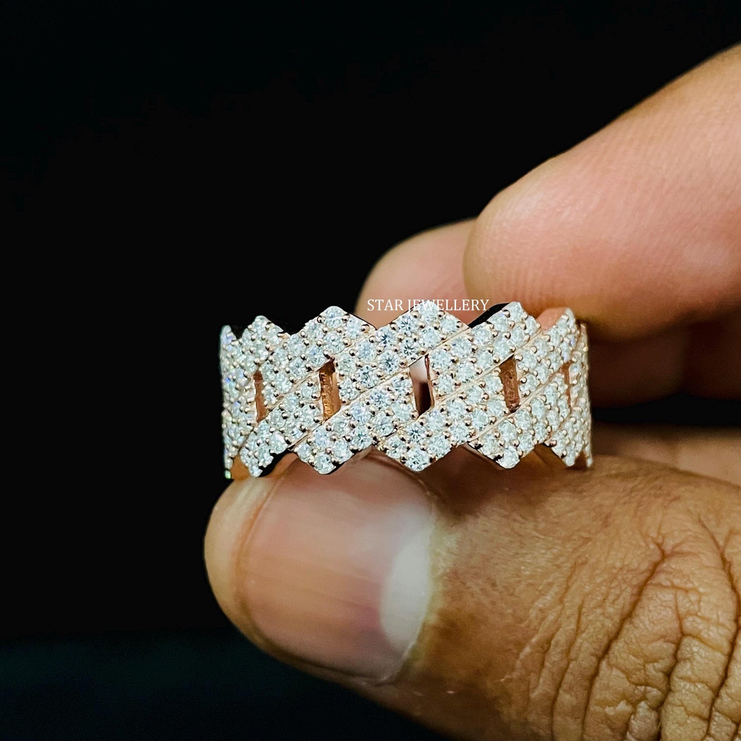 VVS Moissanite Cuban Link Ring