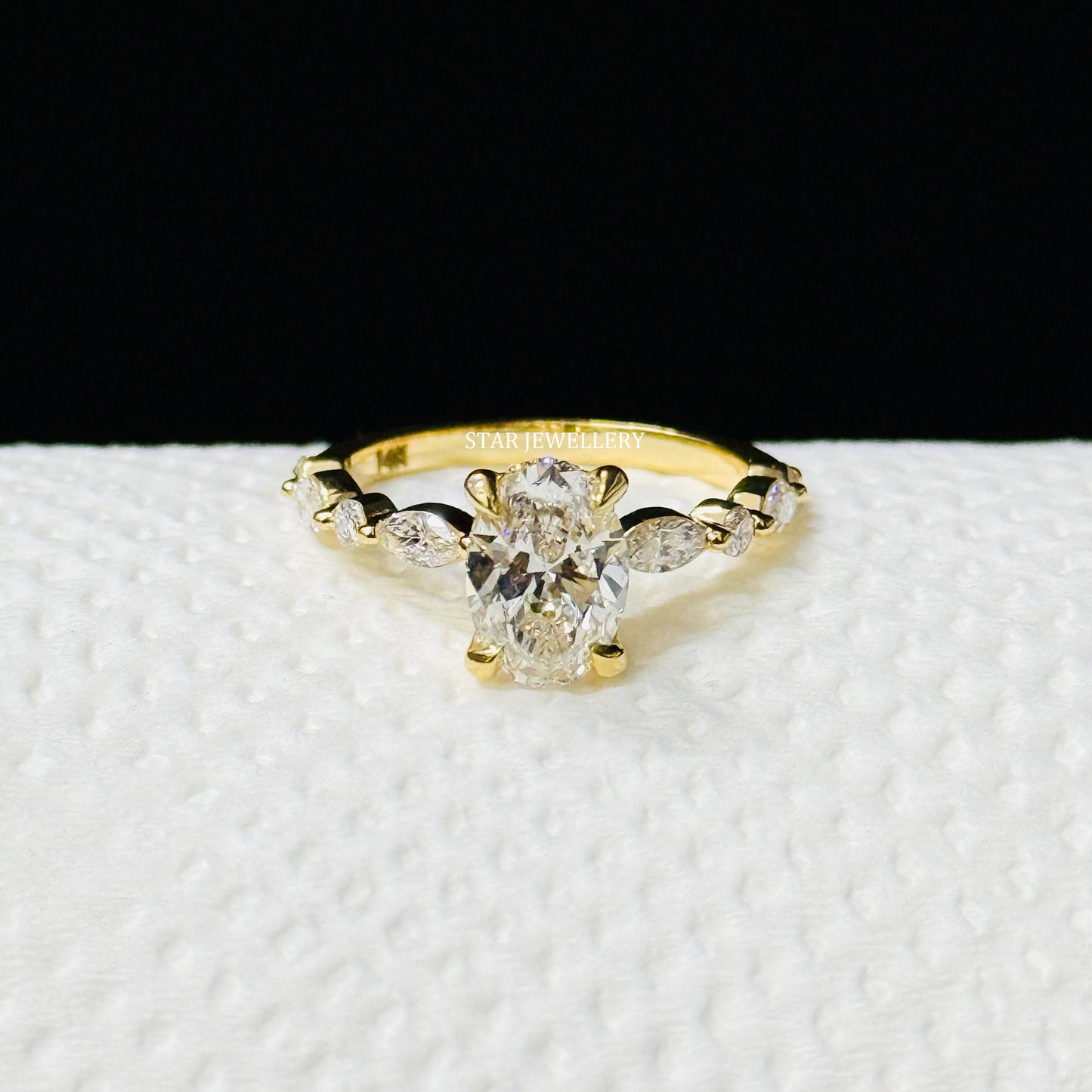 1.00 CT Oval Cut CVD Lab Grown Diamond Engagement Ring
