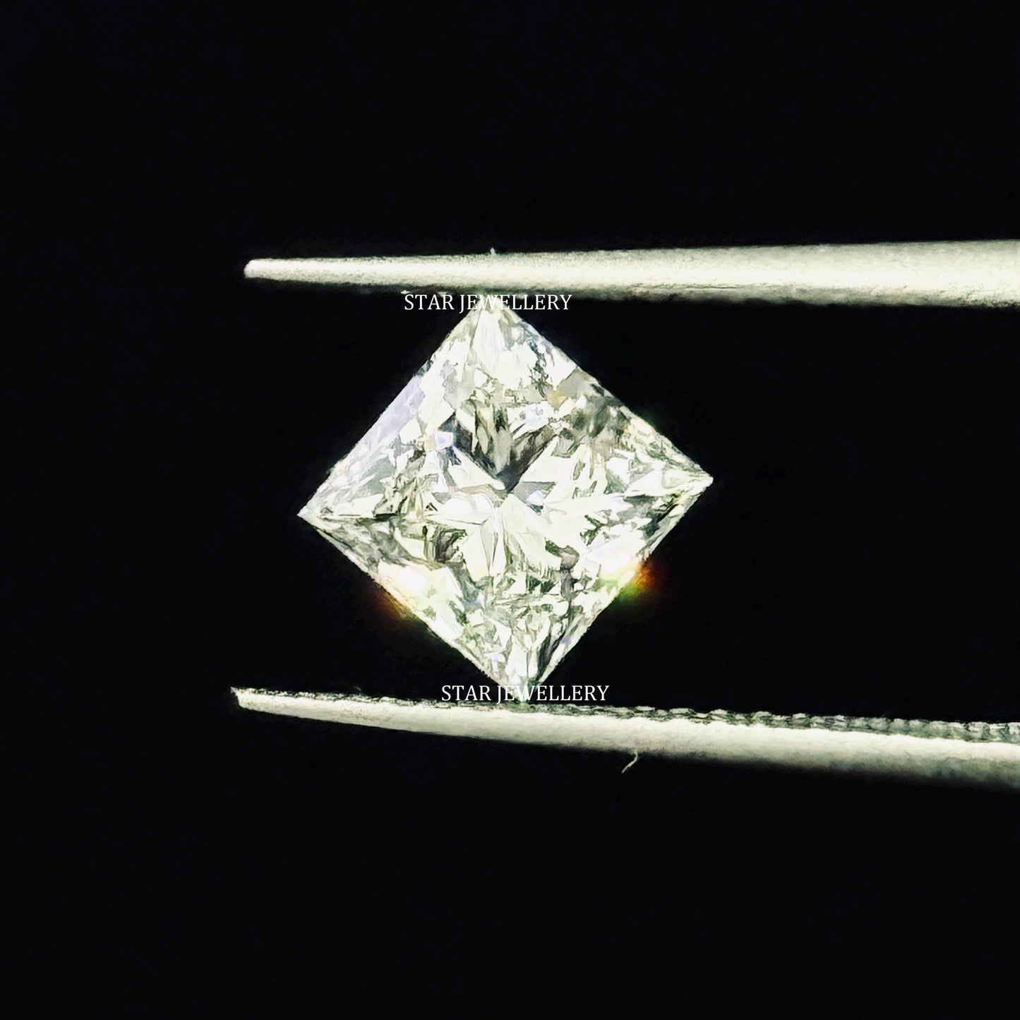 2.00 Ct Princess Cut IGI Lab Grown Diamond for Engagement Ring
