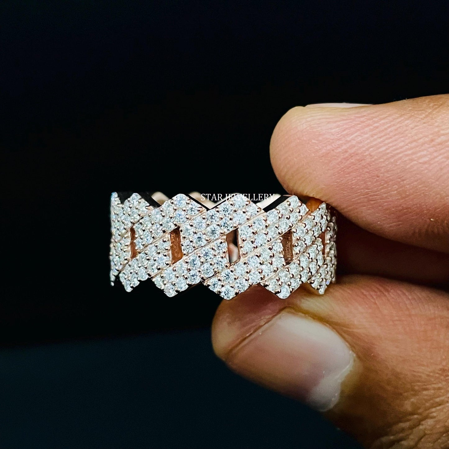 VVS Moissanite Cuban Link Ring