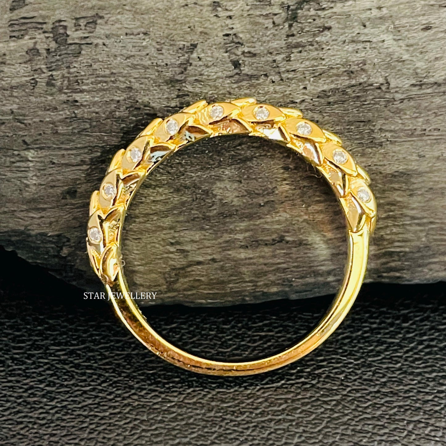 Solid Gold Layering Natural Diamond Ring