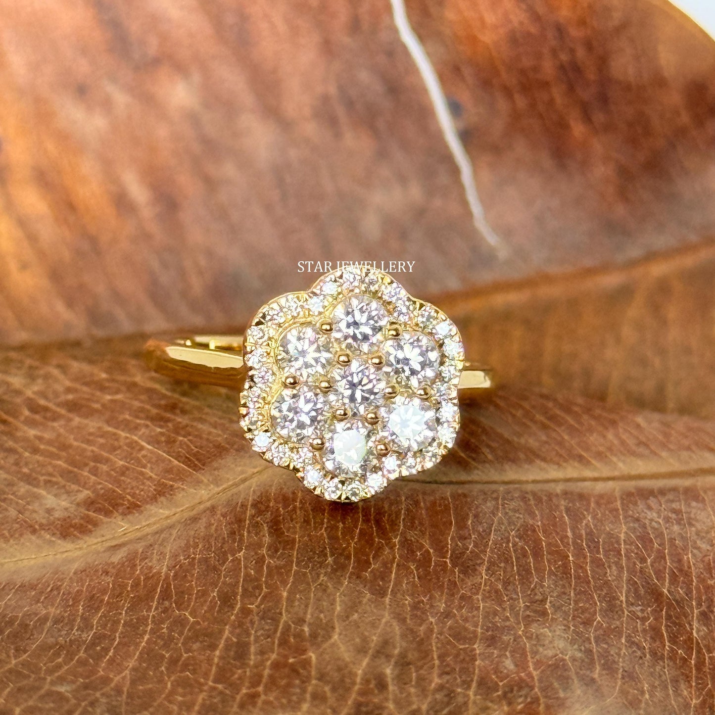 VVS Moissanite Cluster Diamond Halo Ring