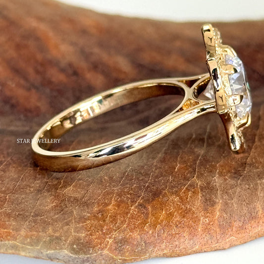 VVS Moissanite Solitaire Diamond Halo Ring