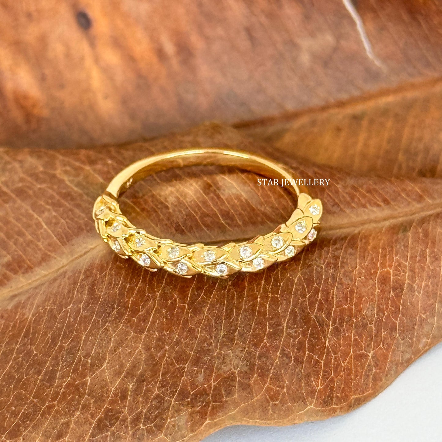 Solid Gold Layering Natural Diamond Ring