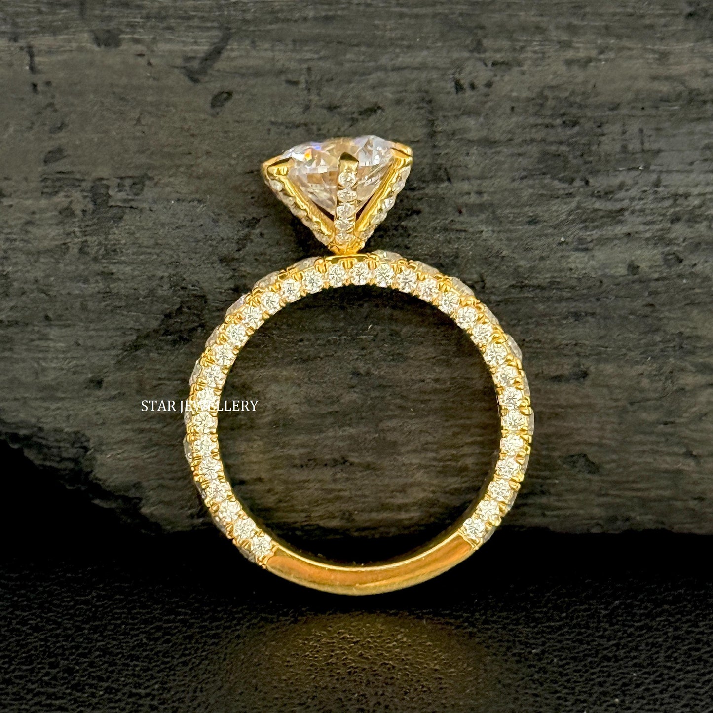 2.00 Ct Brilliant Round Cut Colorless Moissanite Solitaire Engagement Ring