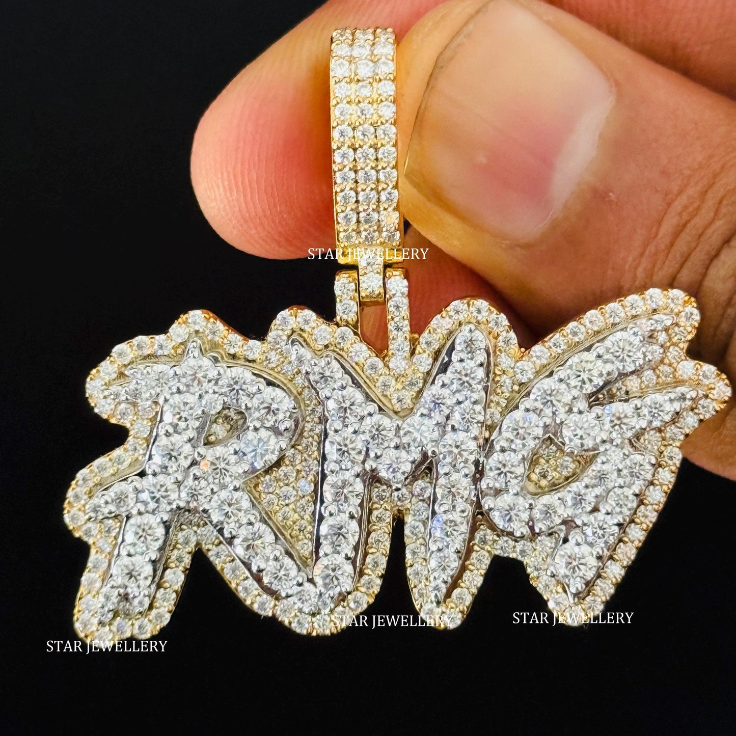 Custom Letter VVS Moissanite  Iced Out Pendant