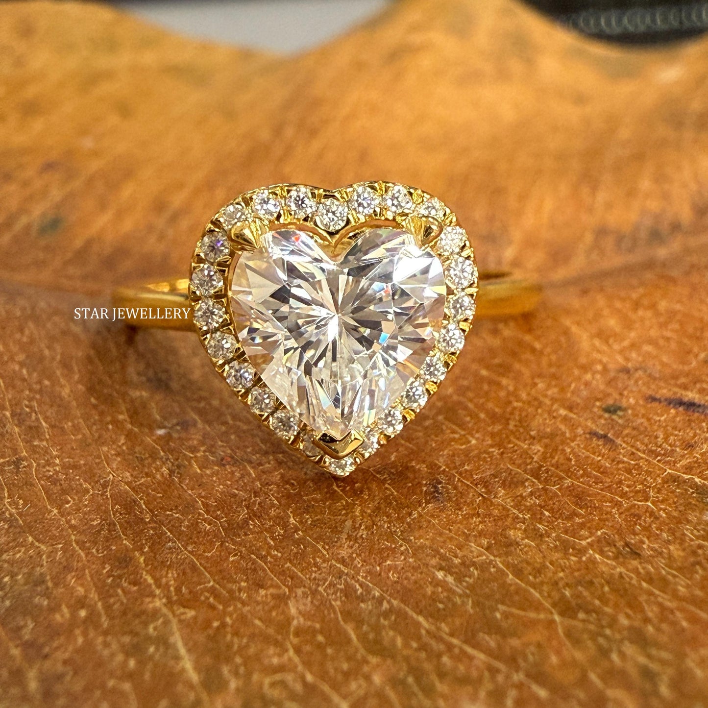 1 Ct Heart Shape IGI Certified Lab Diamond Halo Engagement Ring