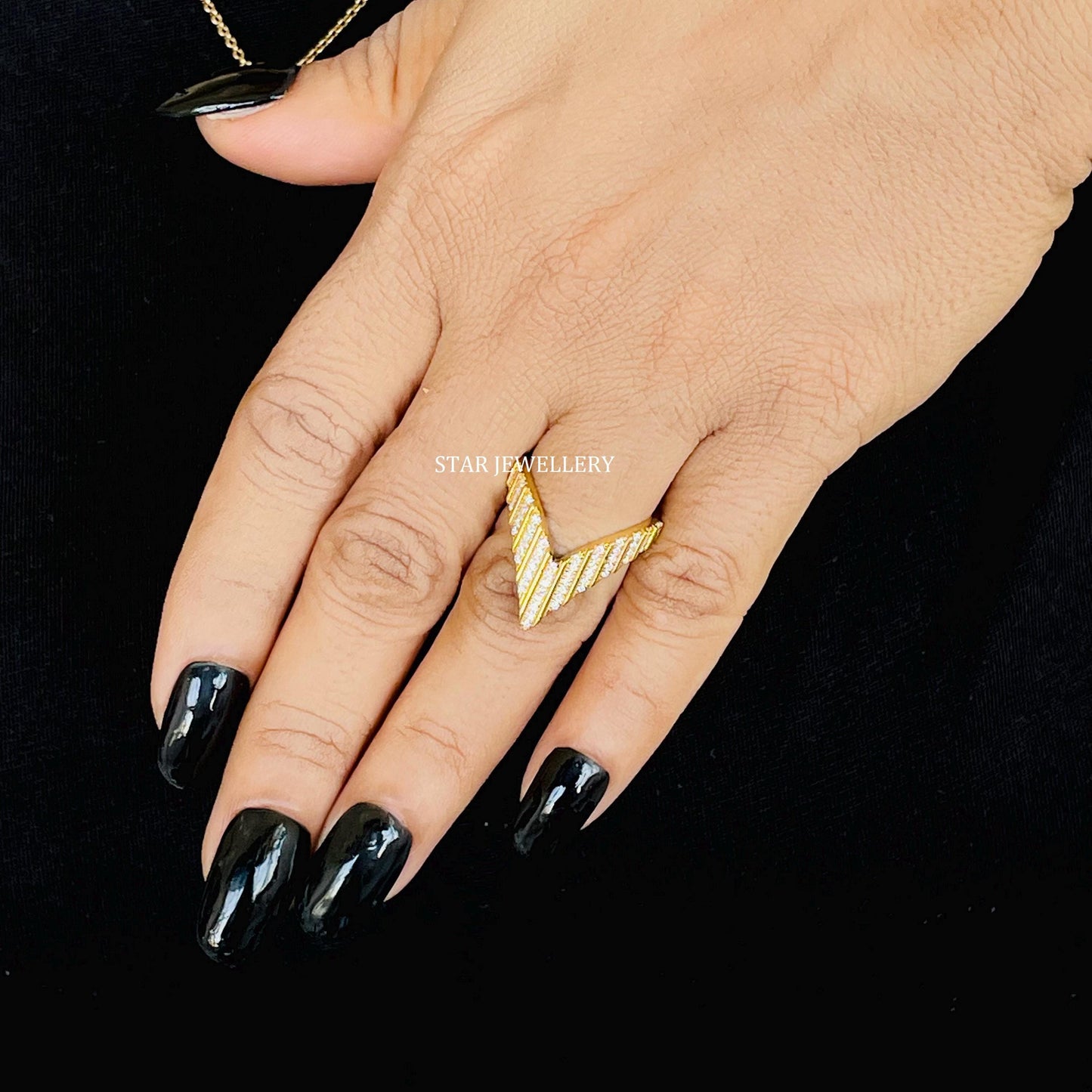 14K Solid Gold Natural Diamond Matching V Band Ring