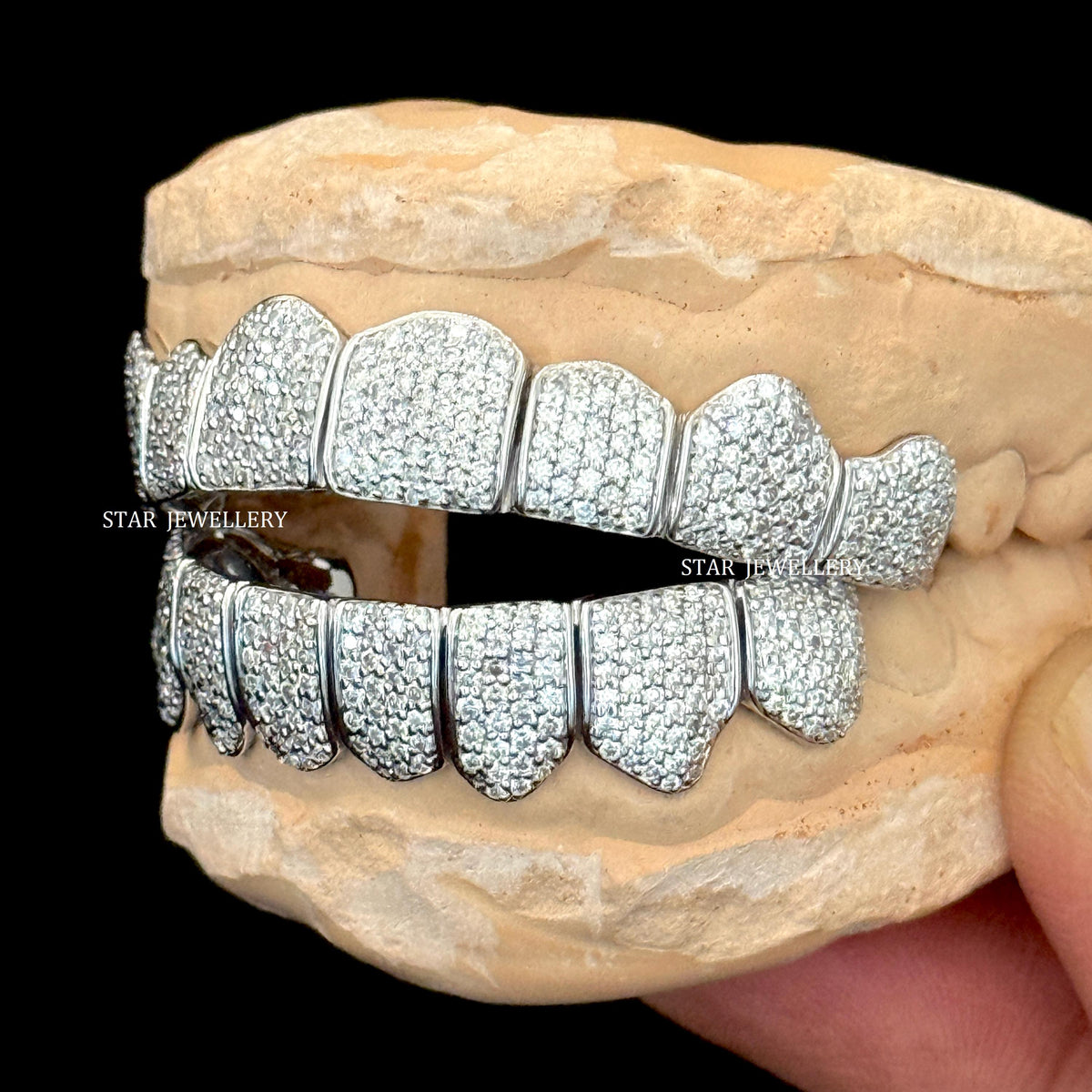 VVS Moissanite Perm Cut Grillz: 925 Sterling Silver