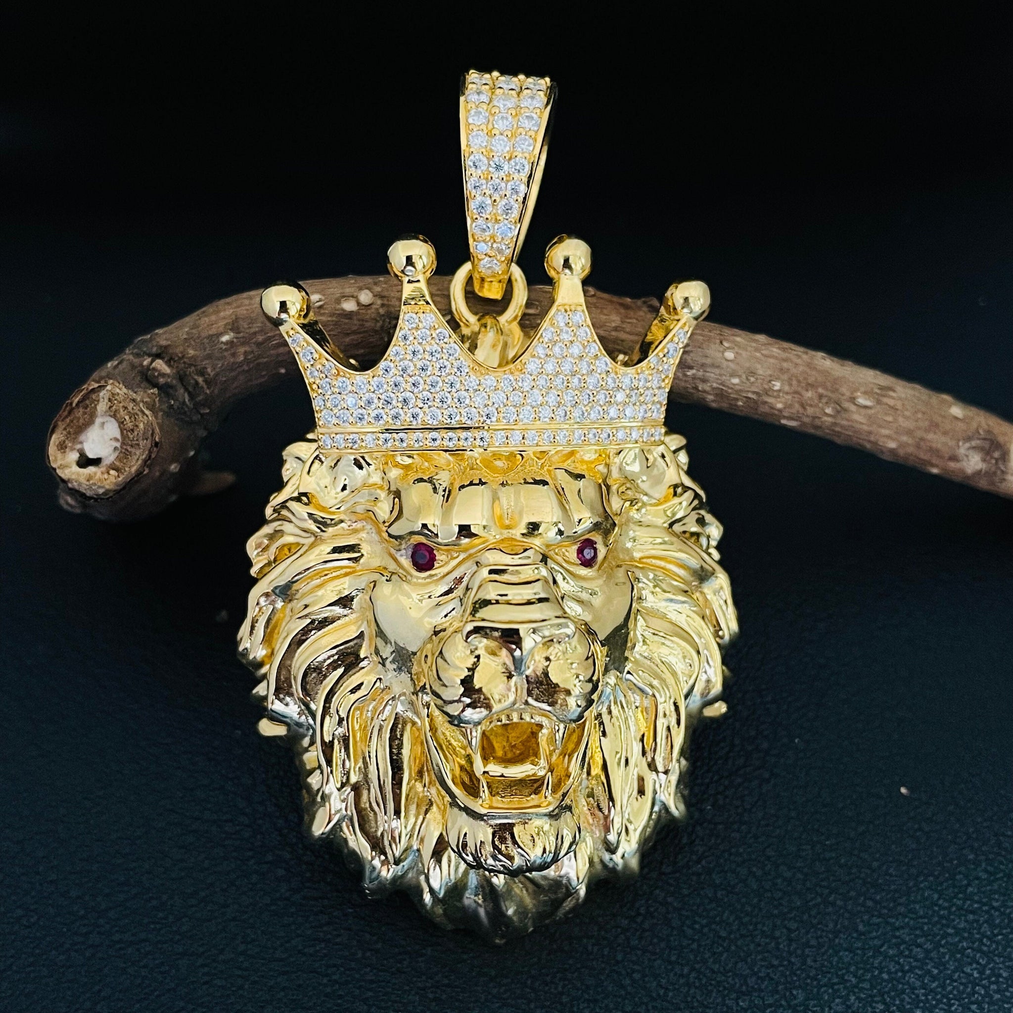 Pendentif lion en diamant Moissanite incolore, pendentif hip hop lion couronné, pendentif visage de lion en argent sterling 925, pendentif lion plaqué