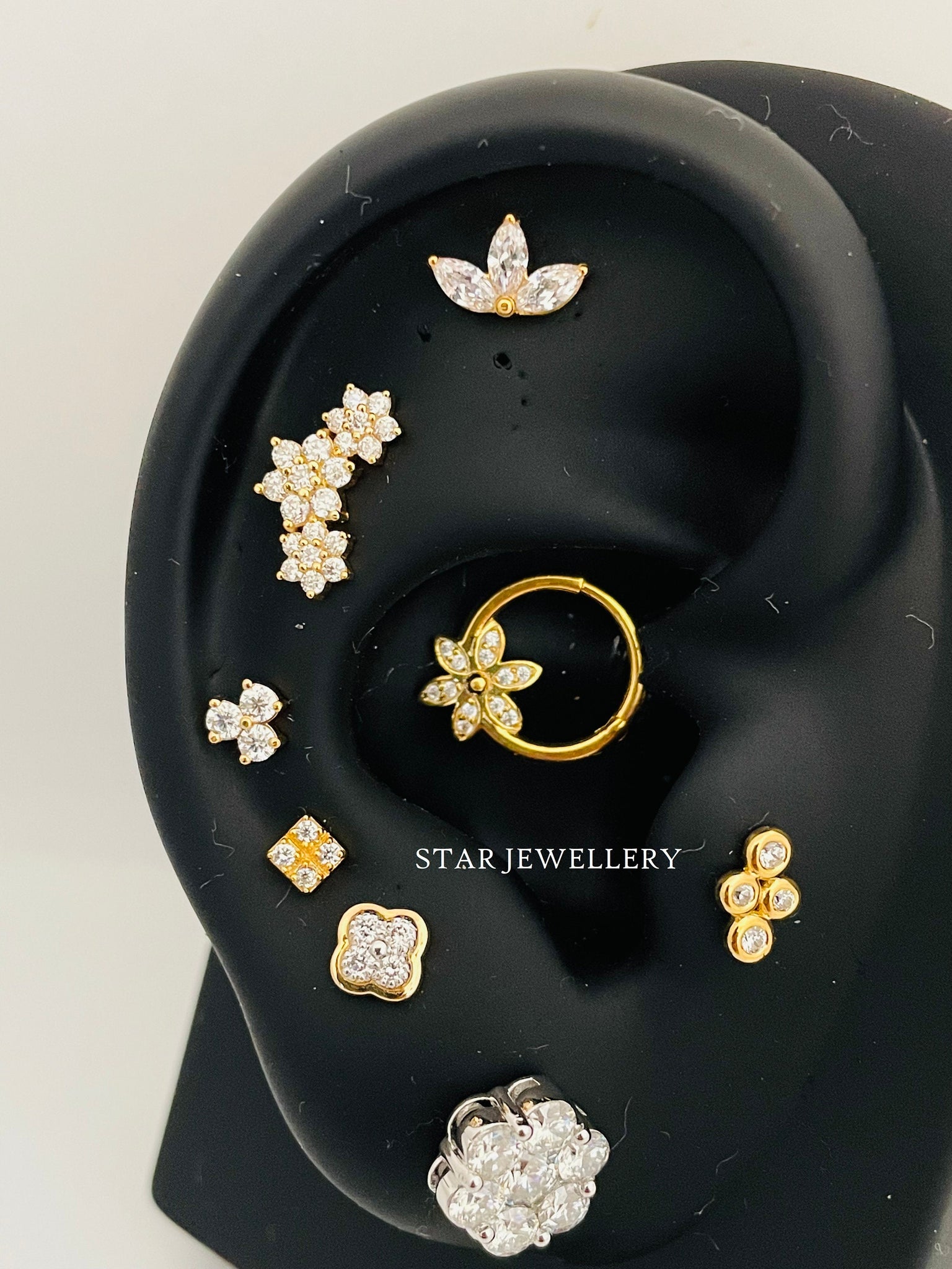 14K Solid Gold Leaf Stud Diamond Piercing, Tiny Leaf Lotus Piercing for Earlobe, Tragus, Helix &amp; Conch, Leaf Piercing with Natural Diamonds
